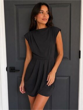 EXPRESS Black Mock Neck Pleated Cocktail Dress Tulip Skirt LBD XS